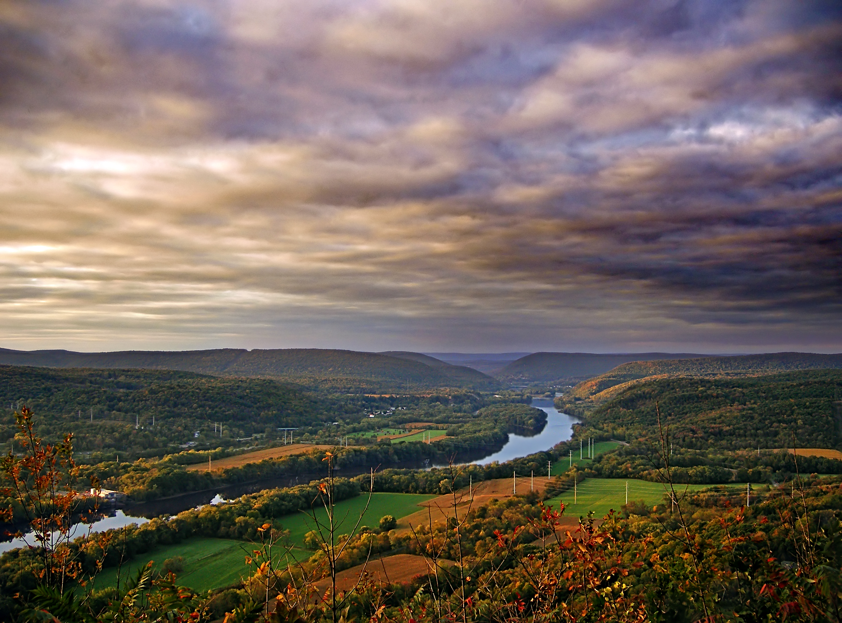 Пенсильвания. Штат Пенсильвания горы. Саскуэханна река. Штат Пенсильвания природа. Пенсильвания штат США природа.